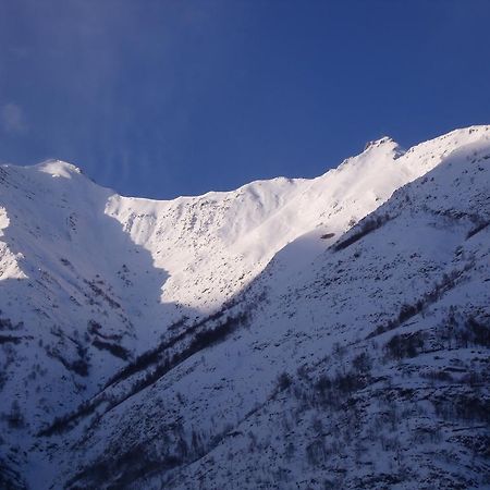 Gite Eslias Viella  Dış mekan fotoğraf