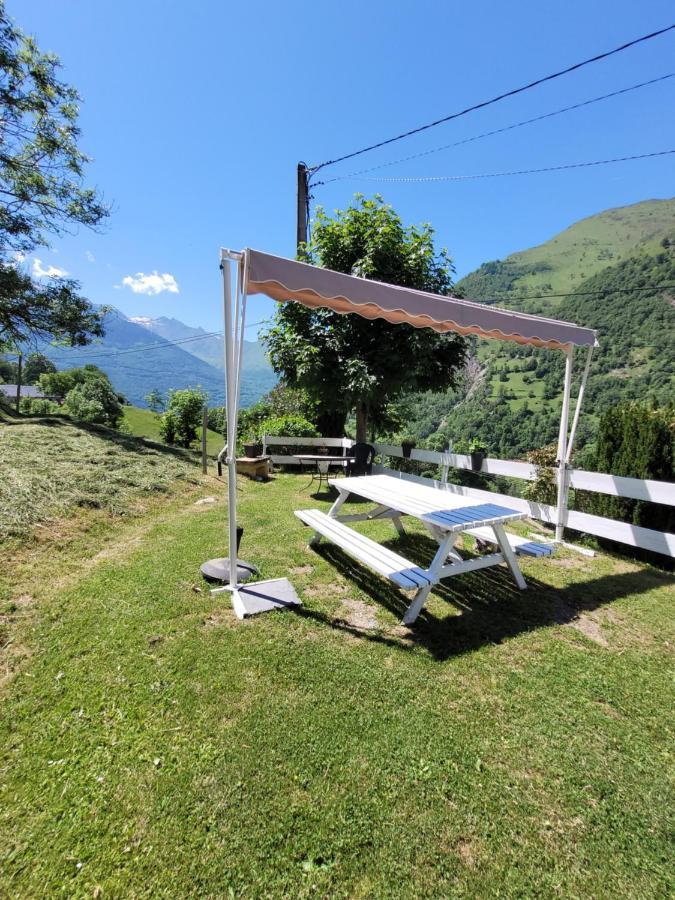 Gite Eslias Viella  Dış mekan fotoğraf