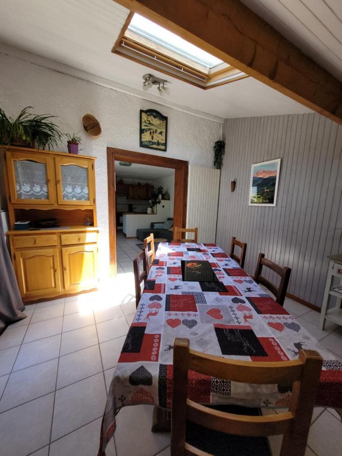 Gite Eslias Viella  Dış mekan fotoğraf