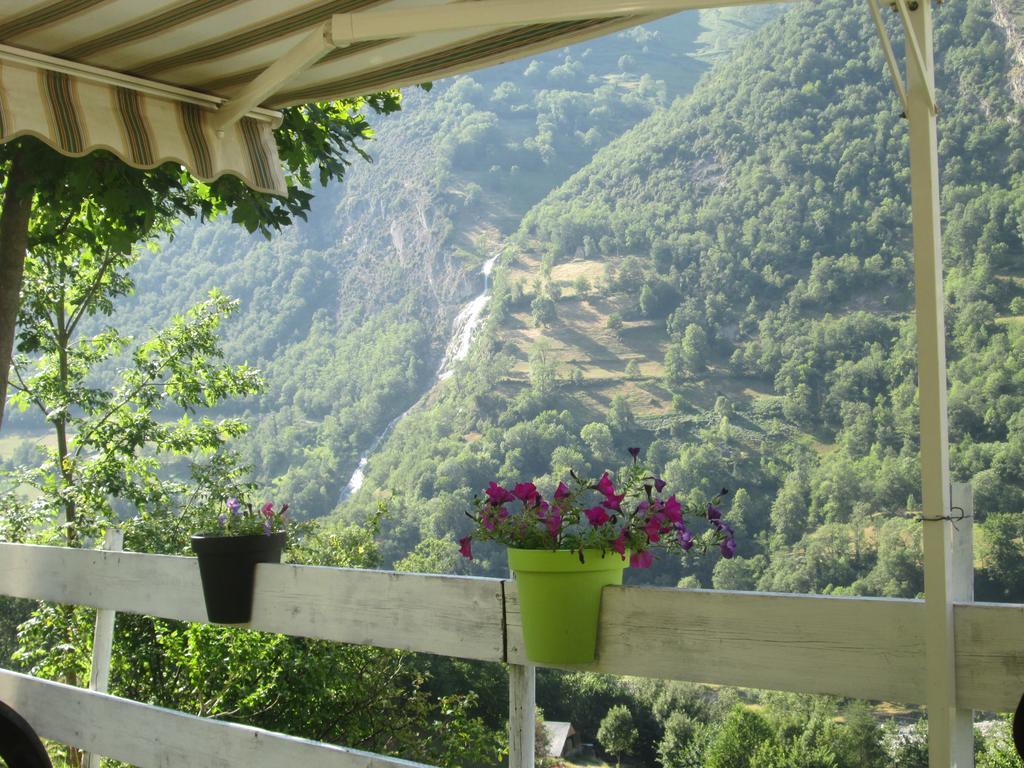 Gite Eslias Viella  Dış mekan fotoğraf